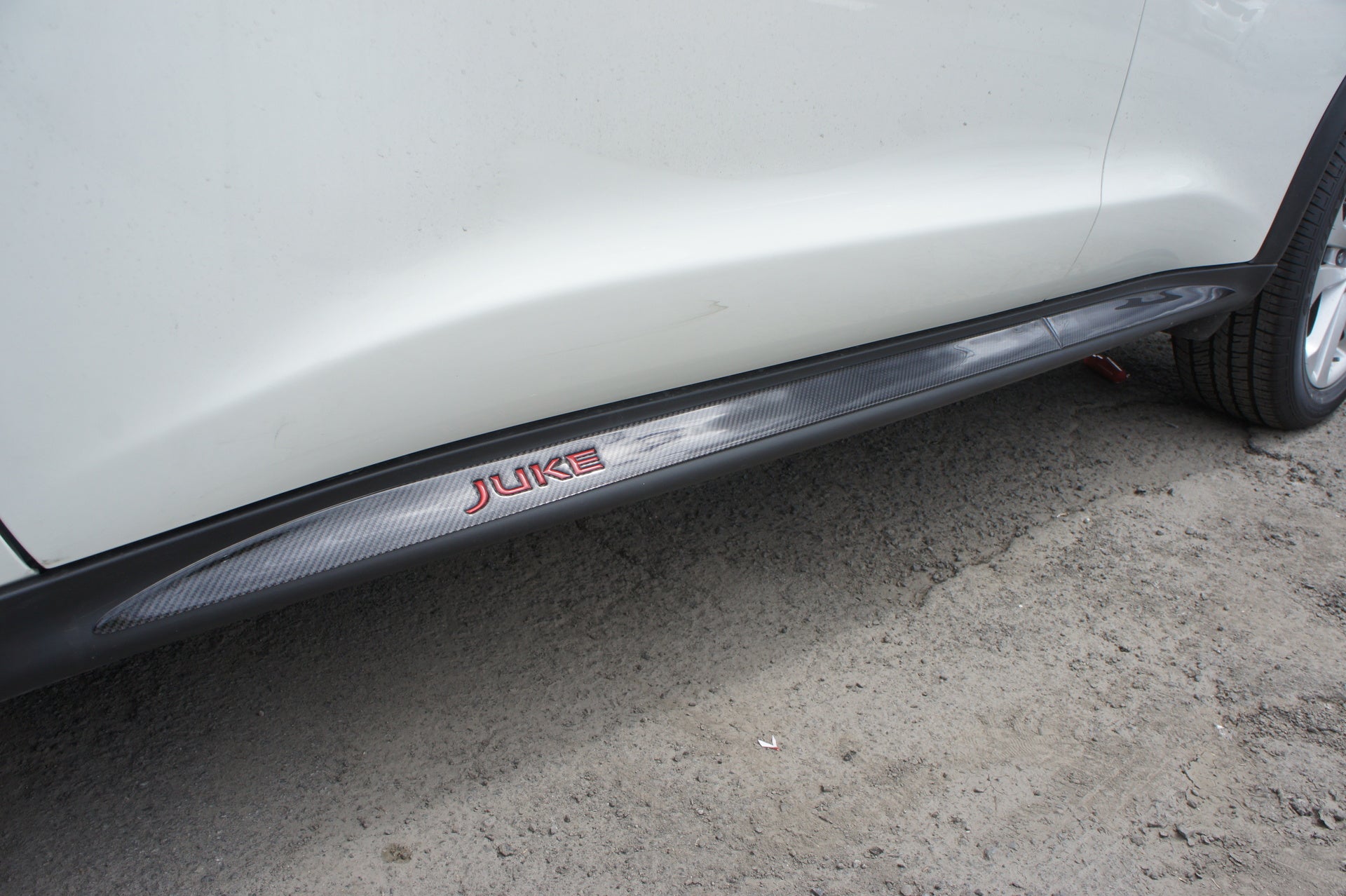 Rocker Trims for 2011-2018 Nissan Juke (Hatchback) — 2