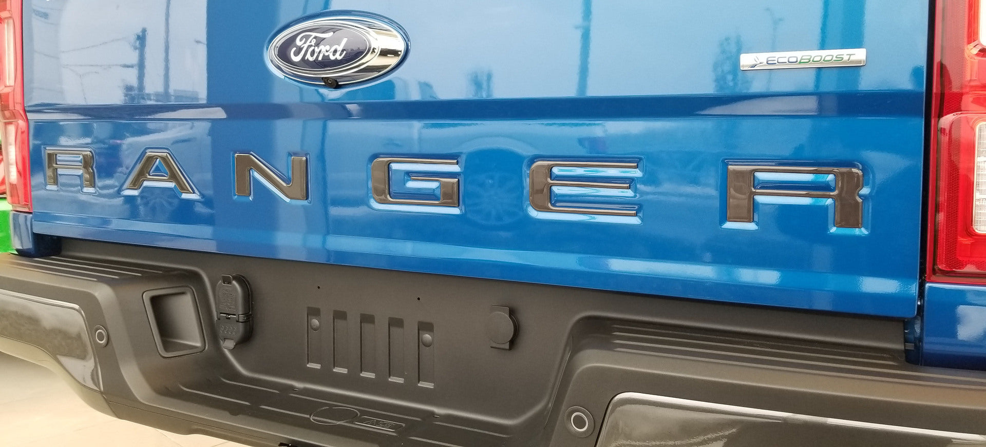 Tailgate Logo for 2019-2022 Ford Ranger (SuperCab) — 3