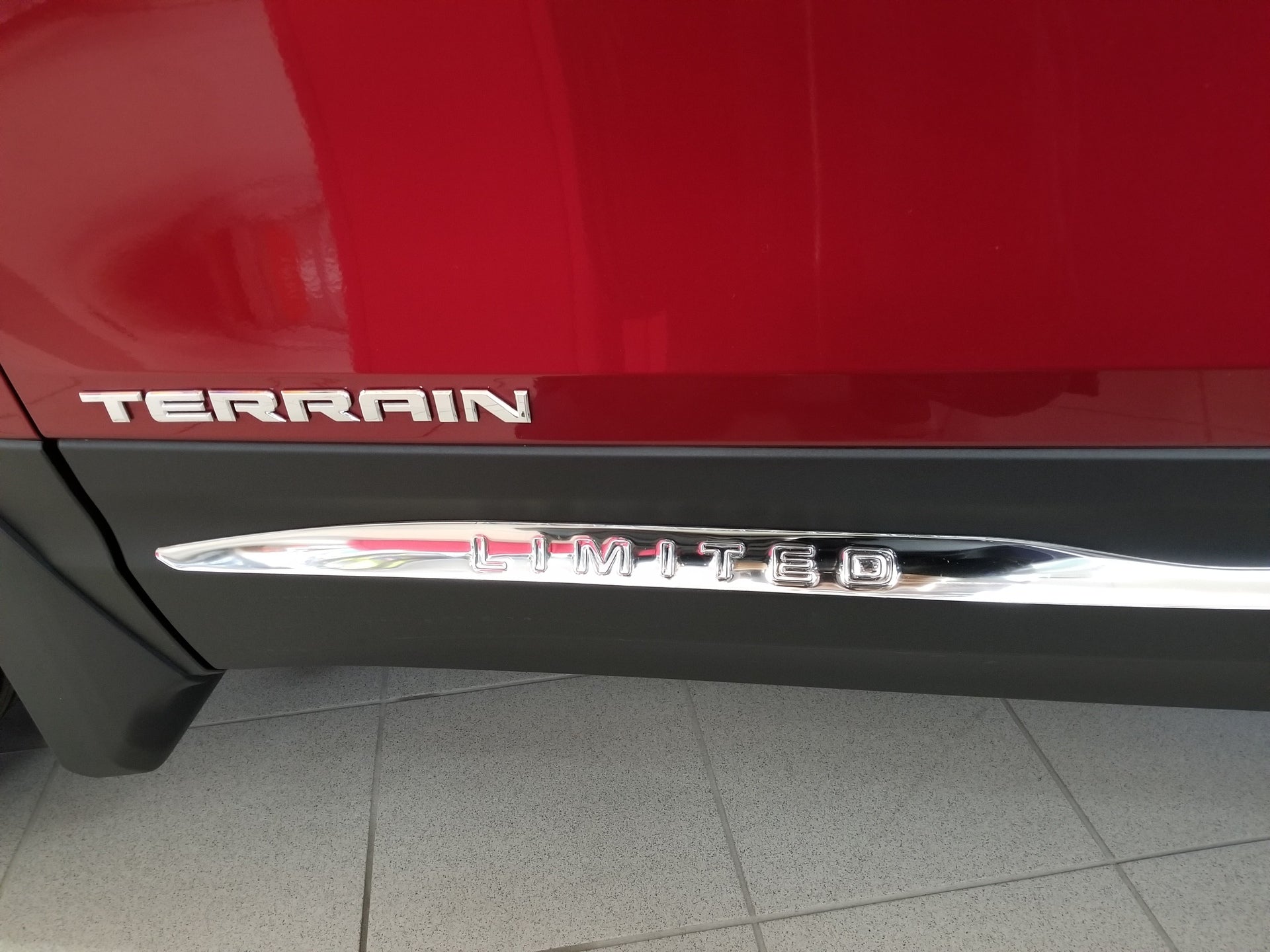 Rocker Trim Kit for 2018-2021 GMC Terrain — 2