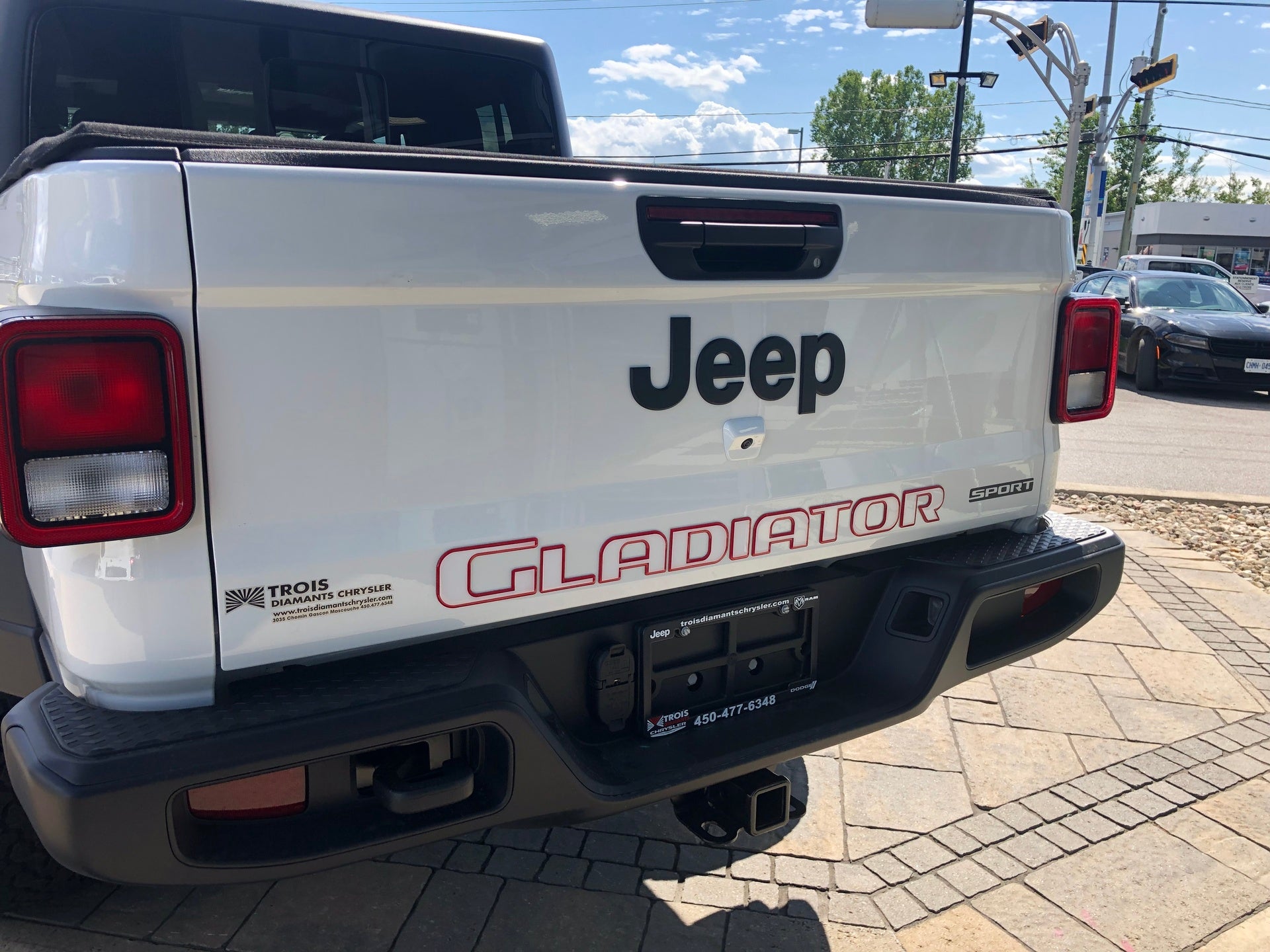 2-Tone Hood and Tailgate Logo Kit for 2020-2026 Jeep Gladiator — 2