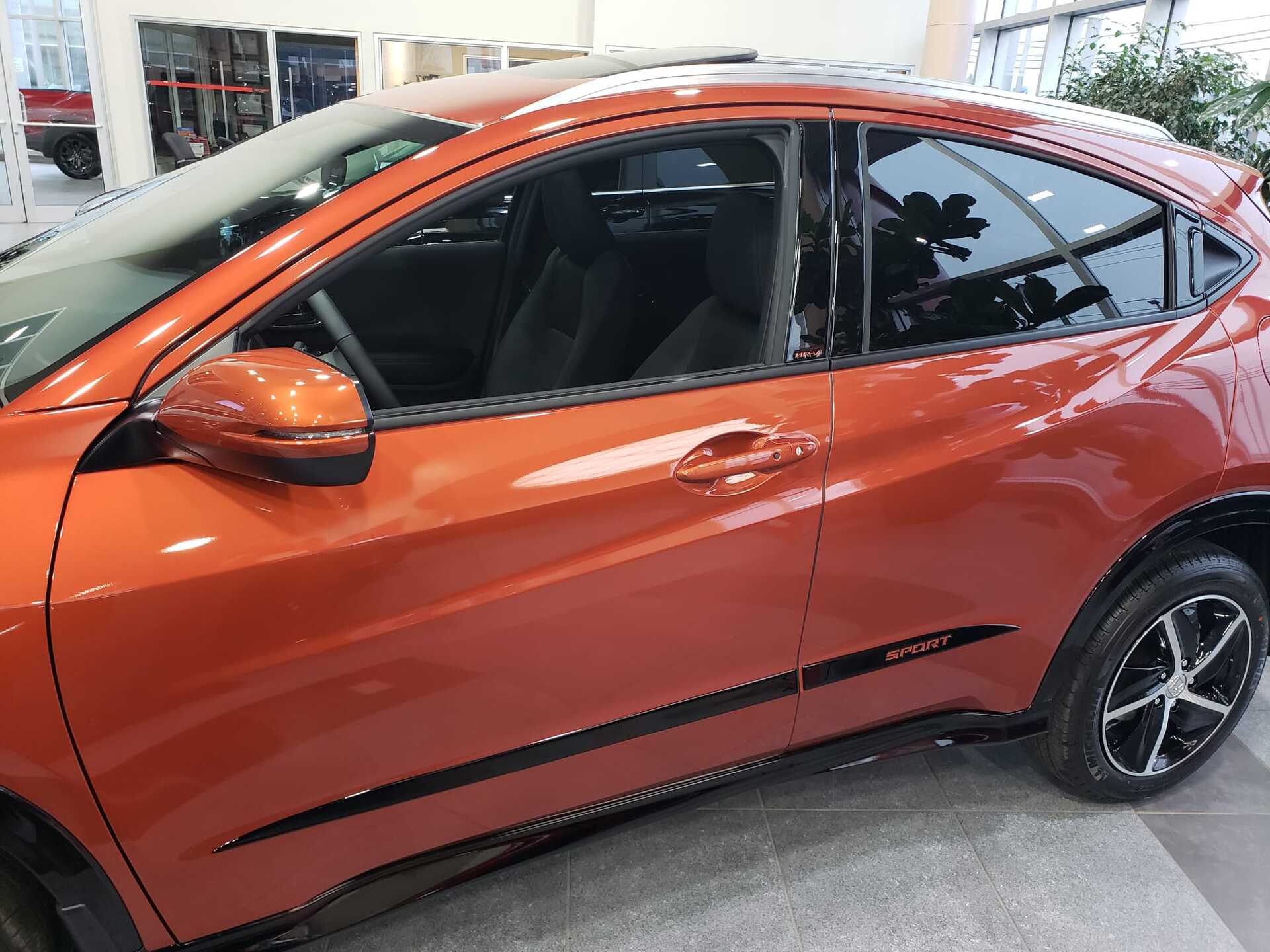 Groove Trims for 2016-2022 Honda HR-V — 2