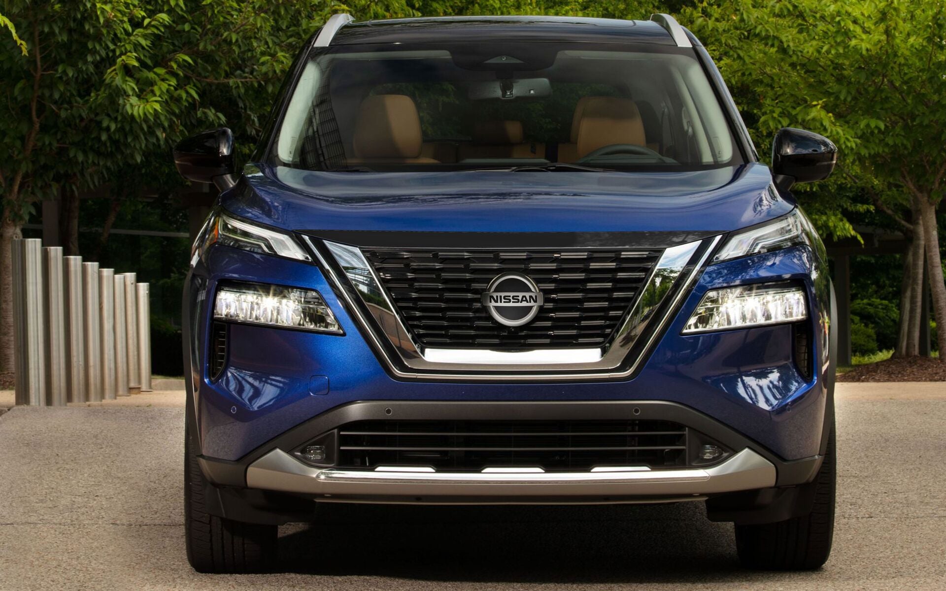 Hood Protector for 2021-2026 Nissan Rogue — 3