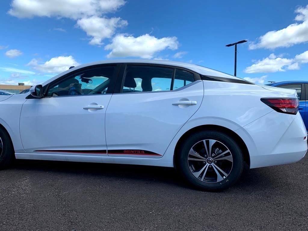 Rocker Trims (2Tone) for 2020-2021 Nissan Sentra — 3