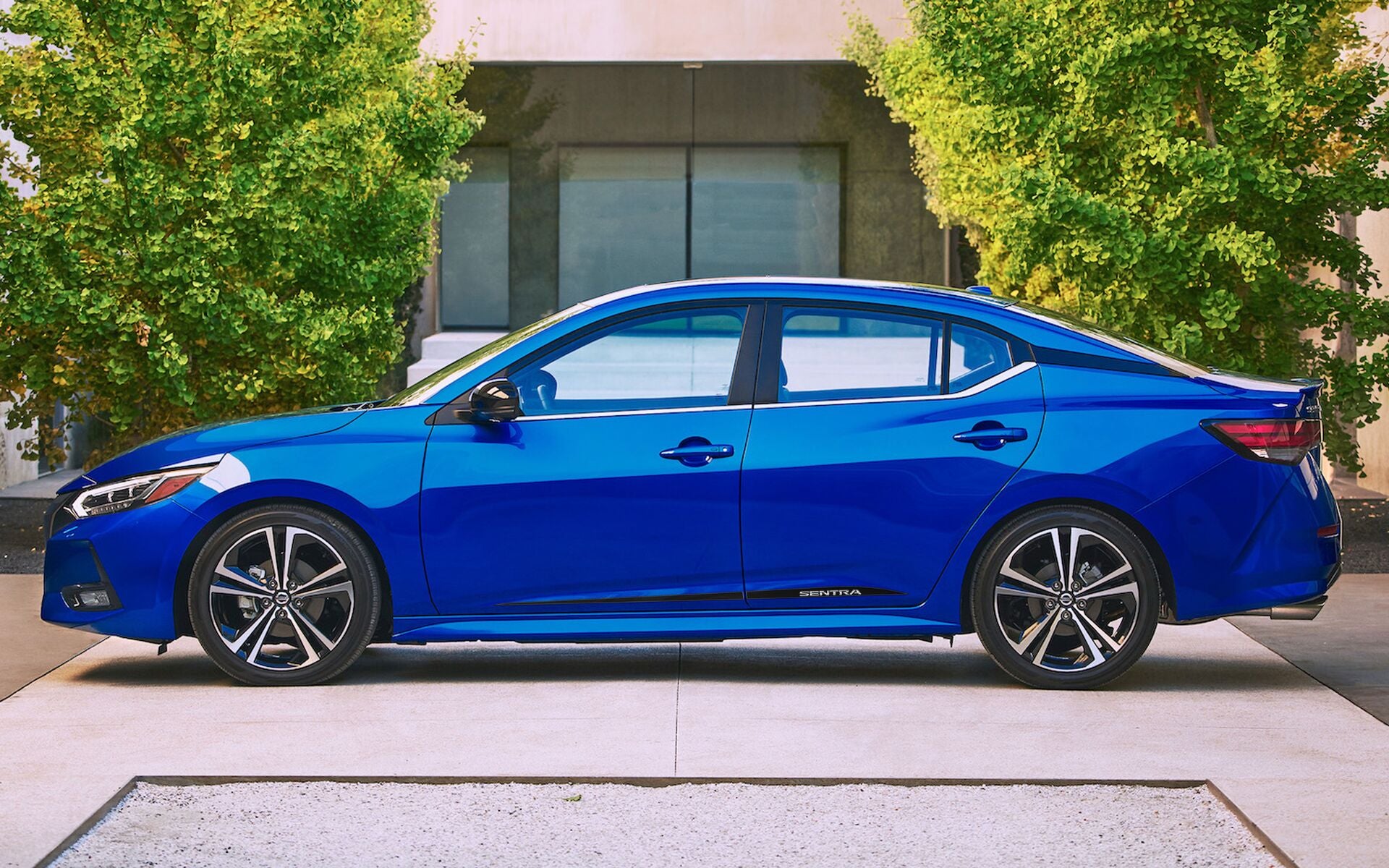 Rocker Trims for 2020-2025 Nissan Sentra — 3
