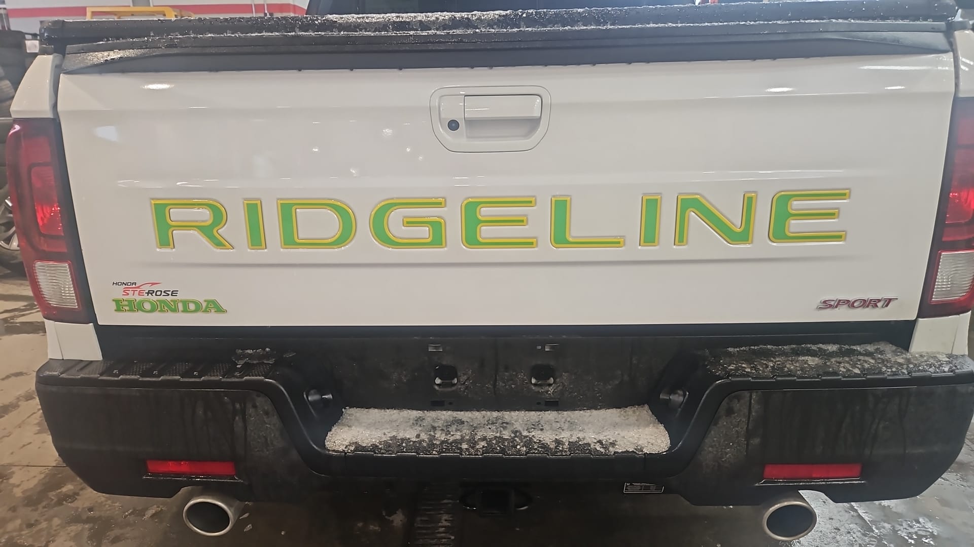 Tailgate Logo for 2024-2026 Honda Ridgeline (Crew Cab) — 2