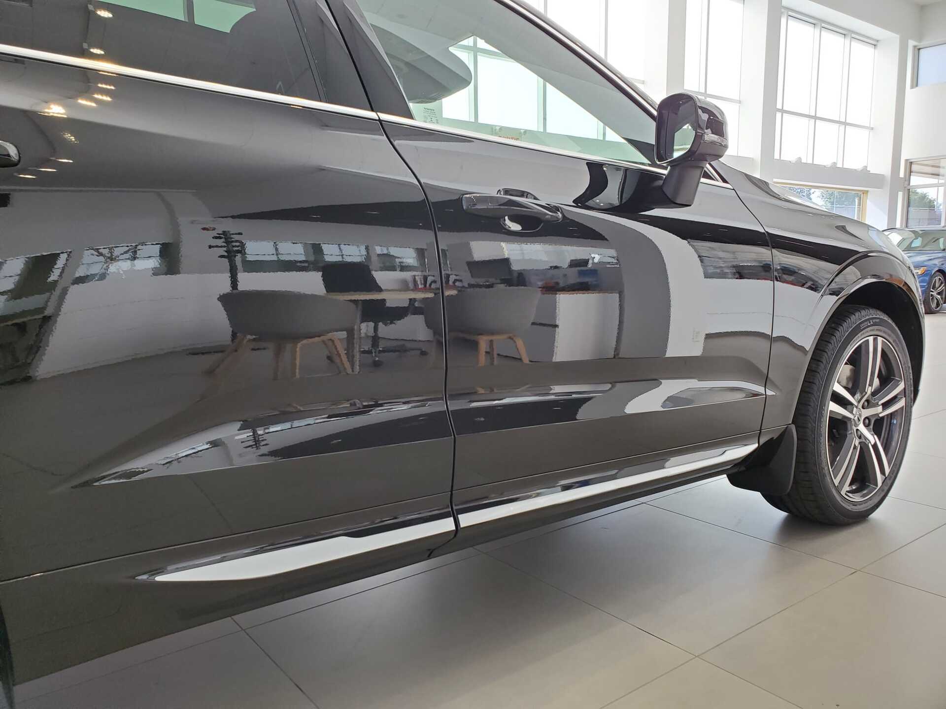 Rocker Trims for 2017-2026 Volvo XC60 — 2